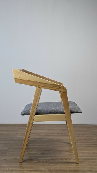 Wooden chair "Grande-2" for the kitchen photo