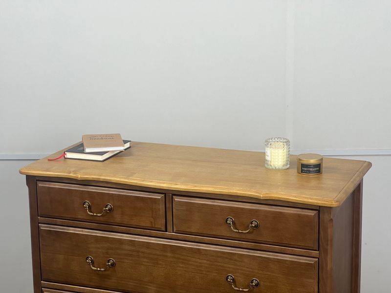Wooden dresser "Mone" in Provence style Blum photo